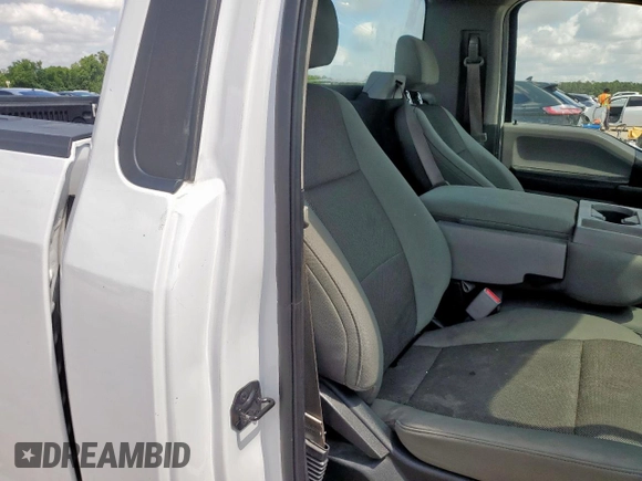 2016 Ford F-150 XL with VIN 1FTMF1C89GKF46916, listed as a Copart auction lot 58996645 with 110,102 mi miles and Salvage title. Bid and sale history available at DreamBid. Image 10.