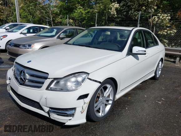 2012 Mercedes-Benz C C 300 Sport with VIN WDDGF8BB9CR230328, listed as a IAAI auction lot 42024792 with 129,739 mi miles. Bid and sale history available at carsss.com. Image 17.