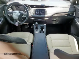 2020 Cadillac XT4 FWD Sport z VIN 1GYFZER40LF129760, wystawiony jako Copart lot #62592775 z przebiegiem 20 822 mil mil oraz Szkoda całkowita • Salvage title. Historia ofert i sprzedaży dostępna na DreamBid. Obrazek 8.