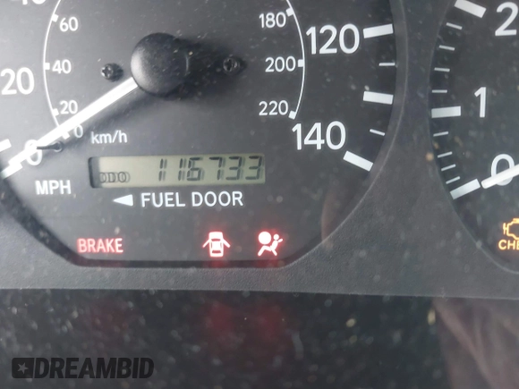 2001 Toyota Camry CE with VIN JT2BG22KX10540738, listed as a IAAI auction lot 41516912 with 116,733 mi miles. Bid and sale history available at carsss.com. Image 16.