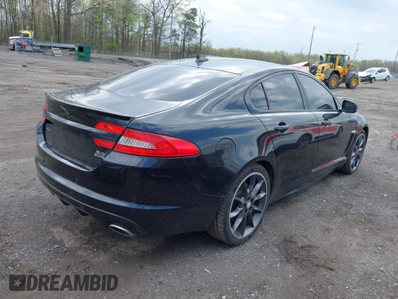 2015 Jaguar XF V6 Portfolio with VIN SAJWJ0FF6F8U75800, listed as a IAAI auction lot 42044449 with 1 mi miles. Bid and sale history available at carsss.com. Image 4.