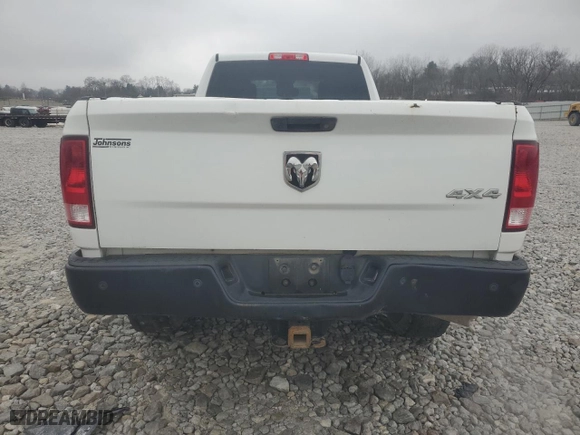 2018 Ram 2500 Tradesman with VIN 3C6UR5HJ2JG288495, listed as a Copart auction lot 86316144 with 103,451 mi miles and Clean Title. Bid and sale history available at carsss.com. Image 6.