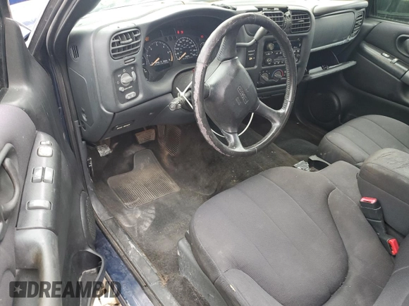 2003 GMC Sonoma with VIN 1GTCS19H638255246, listed as a Copart auction lot 81984774 with Not Provided miles and Salvage Title. Bid and sale history available at DreamBid. Image 8.