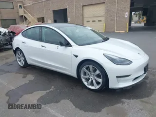 2023 Tesla Model 3 с VIN 5YJ3E1EA8PF437584, выставлен на аукционе IAAI как лот 42112679 с пробегом 52 574 миль миль и . История ставок и продаж доступна на DreamBid. Изображение 1.