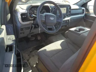 2021 Ford F-150 XL with VIN 1FTMF1C56MKD34668, listed as a Copart auction lot 46690585 with 18,955 mi miles and Clean title. Bid and sale history available at DreamBid. Image 8.