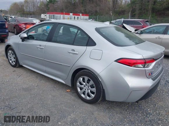 2024 Toyota Corolla LE with VIN 5YFB4MDE8RP191325, listed as a IAAI auction lot 41957143 with 4,943 mi miles. Bid and sale history available at carsss.com. Image 3.