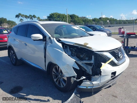 2015 Nissan Murano SL with VIN 5N1AZ2MG6FN275148, listed as a IAAI auction lot 41593777 with 119,132 mi miles. Bid and sale history available at carsss.com. Image 6.