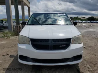 2014 Ram Cargo Van Tradesman with VIN 2C4JRGAG3ER380530, listed as a Copart auction lot 70926054 with 197,454 mi miles and Clean Title. Bid and sale history available at carsss.com. Image 5.