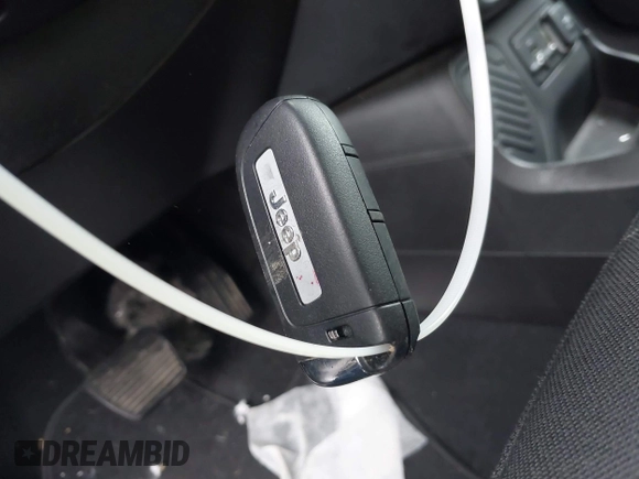 2017 Jeep Renegade Sport with VIN ZACCJAAB0HPE75735, listed as a IAAI auction lot 42420911 with 57,420 mi miles and . Bid and sale history available at DreamBid. Image 11.