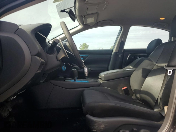 2017 Nissan Altima SR z VIN 1N4AL3APXHC267798, wystawiony jako Copart lot #57521915 z przebiegiem 114 631 mil mil oraz Czysty tytuł • Clean title. Historia ofert i sprzedaży dostępna na DreamBid. Obrazek 7.