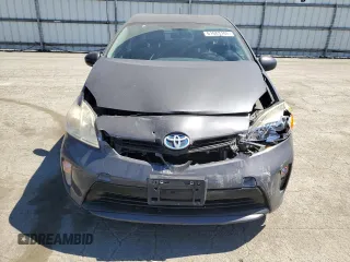 2014 Toyota Prius Four with VIN JTDKN3DUXE1766733, listed as a Copart auction lot 61603165 with 113,390 mi miles and Salvage title. Bid and sale history available at DreamBid. Image 5.