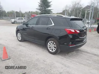 2018 Chevrolet Equinox LT with VIN 2GNAXSEV4J6118889, listed as a IAAI auction lot 41931184 with 90,221 mi miles. Bid and sale history available at carsss.com. Image 3.