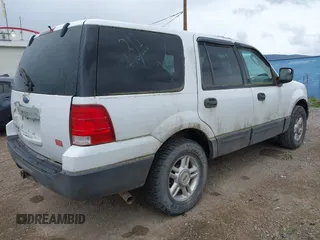 2005 Ford Expedition Special Service with VIN 1FMPU16505LA92983, listed as a IAAI auction lot 42233686 with 222,755 mi miles and . Bid and sale history available at DreamBid. Image 4.