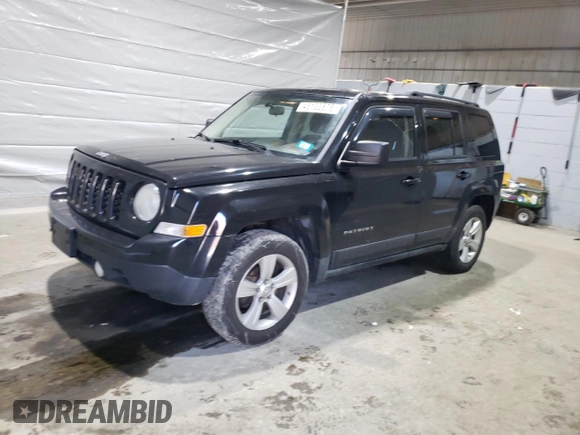 2012 Jeep Patriot Latitude with VIN 1C4NJRFBXCD705918, listed as a Copart auction lot 48132875 with 171,345 mi miles and Salvage Title. Bid and sale history available at carsss.com. Image 1.