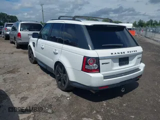 2012 Land Rover Range Rover Sport SC with VIN SALSH2E44CA751313, listed as a IAAI auction lot 42642136 with 123,835 mi miles and . Bid and sale history available at DreamBid. Image 3.