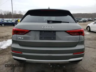2022 Audi Q3 Premium with VIN WA1AUCF35N1040257, listed as a Copart auction lot 70907502 with 4,005 mi miles. Bid and sale history available at carsss.com. Image 6.
