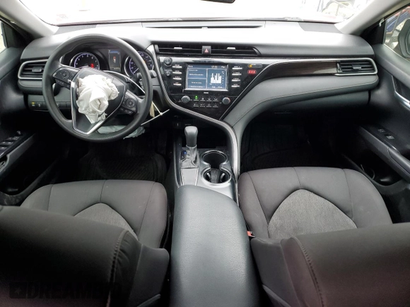2020 Toyota Camry LE with VIN 4T1C11AK1LU938758, listed as a Copart auction lot 46082875 with 82,297 mi miles and Clean Title. Bid and sale history available at carsss.com. Image 8.
