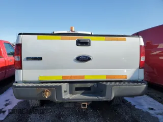 2008 Ford F-150 XL with VIN 1FTRF14W18KE32929, listed as a Copart auction lot 79615204 with 339,324 mi miles and Clean Title. Bid and sale history available at carsss.com. Image 6.
