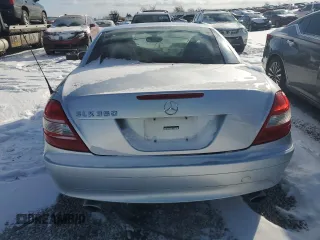 2005 Mercedes-Benz SLK 230/320 z VIN WDBWK56F15F046744, wystawiony jako Copart lot #44505245 z przebiegiem Nie podano mil oraz Szkoda całkowita • Salvage title. Historia ofert i sprzedaży dostępna na DreamBid. Obrazek 6.