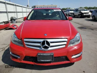 2012 Mercedes-Benz C 300 Sport with VIN WDDGF8BB0CA690265, listed as a Copart auction lot 71020524 with 102,201 mi miles and Salvage title. Bid and sale history available at DreamBid. Image 5.