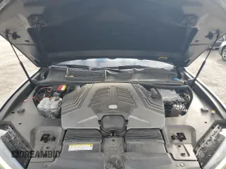 2019 Lamborghini Urus z VIN ZPBUA1ZL3KLA05964, wystawiony jako Copart lot #43809525 z przebiegiem 28 338 mil mil oraz Szkody całkowita. Historia ofert i sprzedaży dostępna na DreamBid. Obrazek 14.
