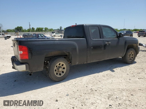 2008 Chevrolet Silverado 1500 1LT with VIN 1GCEC19038Z224229, listed as a Copart auction lot 52804725 with 147,186 mi miles and Salvage Title. Bid and sale history available at DreamBid. Image 3.