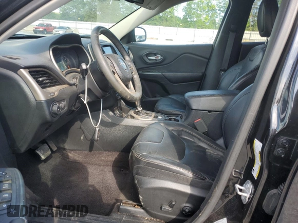 2016 Jeep Cherokee Limited z VIN 1C4PJLDB0GW350857, wystawiony jako Copart lot #58172455 z przebiegiem 120 885 mil mil oraz Szkoda całkowita • Salvage title. Historia ofert i sprzedaży dostępna na DreamBid. Obrazek 7.