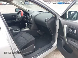 2013 Nissan Rogue S with VIN JN8AS5MTXDW043607, listed as a IAAI auction lot 41795965 with 132,741 mi miles. Bid and sale history available at carsss.com. Image 5.
