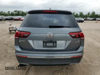 2018 Volkswagen Tiguan SEL z VIN 3VV2B7AX7JM004960, wystawiony jako Copart lot #55803665 z przebiegiem 102 492 mil mil oraz Szkoda całkowita • Salvage title. Historia ofert i sprzedaży dostępna na DreamBid. Obrazek 6.