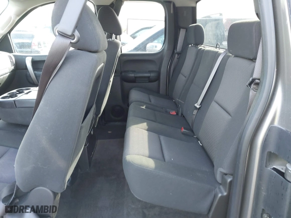 2013 Chevrolet Silverado 1500 LT with VIN 1GCRCSE06DZ274985, listed as a IAAI auction lot 41824879 with 64,721 mi miles. Bid and sale history available at carsss.com. Image 8.