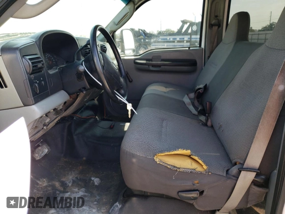 2006 Ford F-350 with VIN 1FTWW30P46EC47122, listed as a Copart auction lot 71742404 with 185,108 mi miles and Salvage title. Bid and sale history available at DreamBid. Image 7.