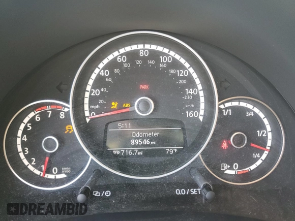 2014 Volkswagen Beetle with VIN 3VWHX7AT6EM632938, listed as a Copart auction lot 58599124 with 89,546 mi miles and Salvage Title. Bid and sale history available at DreamBid. Image 9.