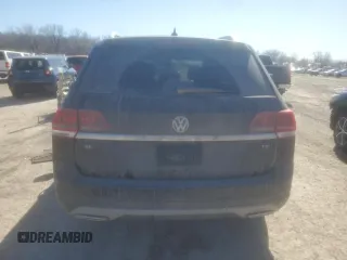 2018 Volkswagen Atlas SE с VIN 1V2CP2CA3JC596938, выставлен на аукционе Copart как лот 46811805 с пробегом 169 414 миль миль и Списание • Salvage title. История ставок и продаж доступна на DreamBid. Изображение 6.