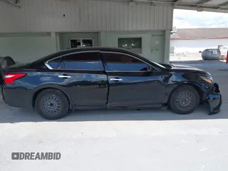 2017 Nissan Altima SV z VIN 1N4AL3AP4HC197439, wystawiony jako IAAI lot #42464354 z przebiegiem 163 406 mil mil oraz . Historia ofert i sprzedaży dostępna na DreamBid. Obrazek 14.