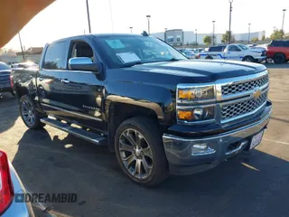 2015 Chevrolet Silverado 1500 LTZ with VIN 3GCUKSEC9FG433167, listed as a IAAI auction lot 41631489 with 67,692 mi miles. Bid and sale history available at carsss.com. Image 1.