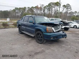 2005 Cadillac Escalade EXT with VIN 3GYEK62N55G171223, listed as a IAAI auction lot 41190381 with NaN miles. Bid and sale history available at carsss.com. Image 1.