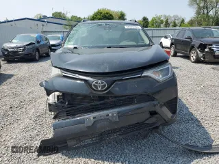 2017 Toyota RAV4 LE с VIN 2T3BFREV0HW552685, выставлен на аукционе Copart как лот 58228335 с пробегом Не указан миль и Списание • Salvage title. История ставок и продаж доступна на DreamBid. Изображение 5.