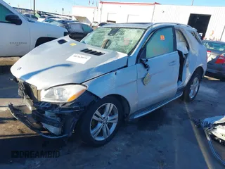 2015 Mercedes-Benz M 350 with VIN 4JGDA5HB4FA595001, listed as a IAAI auction lot 40765975 with Not provided miles and . Bid and sale history available at DreamBid. Image 17.