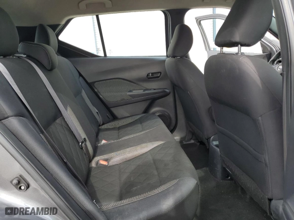 2020 Nissan Kicks S with VIN 3N1CP5BV9LL573536, listed as a Copart auction lot 45577975 with 100,177 mi miles and Clean Title. Bid and sale history available at carsss.com. Image 11.