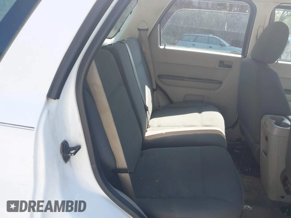 2010 Ford Escape XLS with VIN 1FMCU9C70AKD46856, listed as a IAAI auction lot 42583123 with 125,669 mi miles and . Bid and sale history available at DreamBid. Image 8.