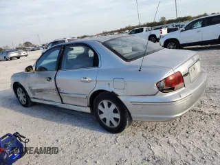 2004 Hyundai Sonata with VIN KMHWF25S34A047355, listed as a Copart auction lot 77249694 with 280,654 mi miles and Salvage Title. Bid and sale history available at carsss.com. Image 2.