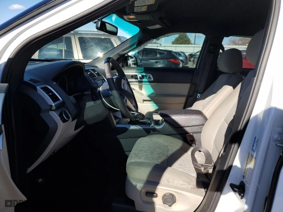 2015 Ford Explorer XLT with VIN 1FM5K8D87FGB31422, listed as a Copart auction lot 46872815 with 98,838 mi miles and Salvage Title. Bid and sale history available at carsss.com. Image 7.
