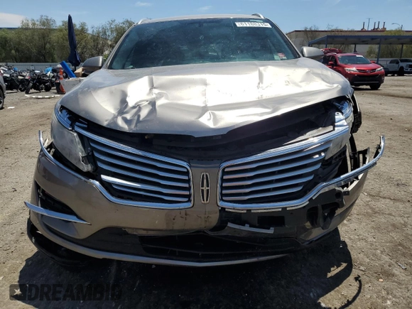2017 Lincoln MKC Select with VIN 5LMCJ2C9XHUL34775, listed as a Copart auction lot 61188315 with 96,087 mi miles and Salvage title. Bid and sale history available at DreamBid. Image 5.