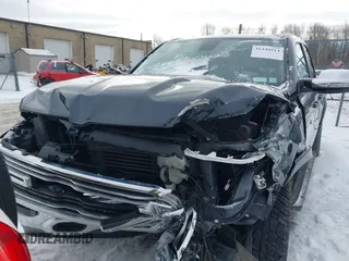 2019 Ram 1500 Laramie with VIN 1C6SRFDT3KN556578, listed as a IAAI auction lot 41444514 with 91,365 mi miles. Bid and sale history available at carsss.com. Image 11.