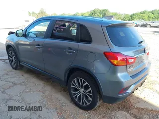 2018 Mitsubishi Outlander SE z VIN JA4AR3AW4JU006449, wystawiony jako IAAI lot #42159454 z przebiegiem 84 336 mil mil oraz . Historia ofert i sprzedaży dostępna na DreamBid. Obrazek 3.