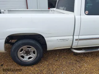2002 GMC Sierra 1500 SLE with VIN 2GTEC19V821311698, listed as a IAAI auction lot 41585171 with 1 mi miles. Bid and sale history available at carsss.com. Image 6.