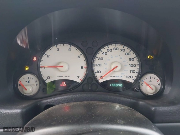 2004 Jeep Liberty Sport with VIN 1J4GL48K14W115867, listed as a IAAI auction lot 41482160 with 179,090 mi miles. Bid and sale history available at carsss.com. Image 7.