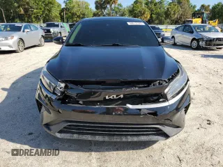 2022 Kia Forte LXS with VIN 3KPF24AD3NE473371, listed as a Copart auction lot 50612325 with 65,154 mi miles and Non Repairable. Bid and sale history available at DreamBid. Image 5.