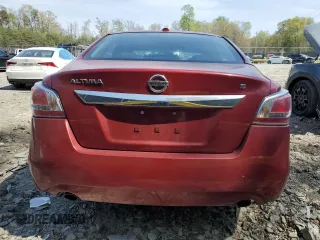 2015 Nissan Altima SL with VIN 1N4AL3AP4FN332579, listed as a Copart auction lot 53577195 with 138,083 mi miles and Salvage Title. Bid and sale history available at DreamBid. Image 6.