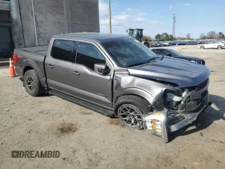 2021 Ford F-150 XL z VIN 1FTFW1E53MFA40224, wystawiony jako Copart lot #50590415 z przebiegiem 81 398 mil mil oraz Szkoda całkowita • Salvage title. Historia ofert i sprzedaży dostępna na DreamBid. Obrazek 4.